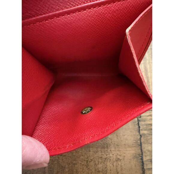LOUIS VUITTON Epi Leather Bifold Wallet Red Coin Pocket Made in France - Picture 9 of 15